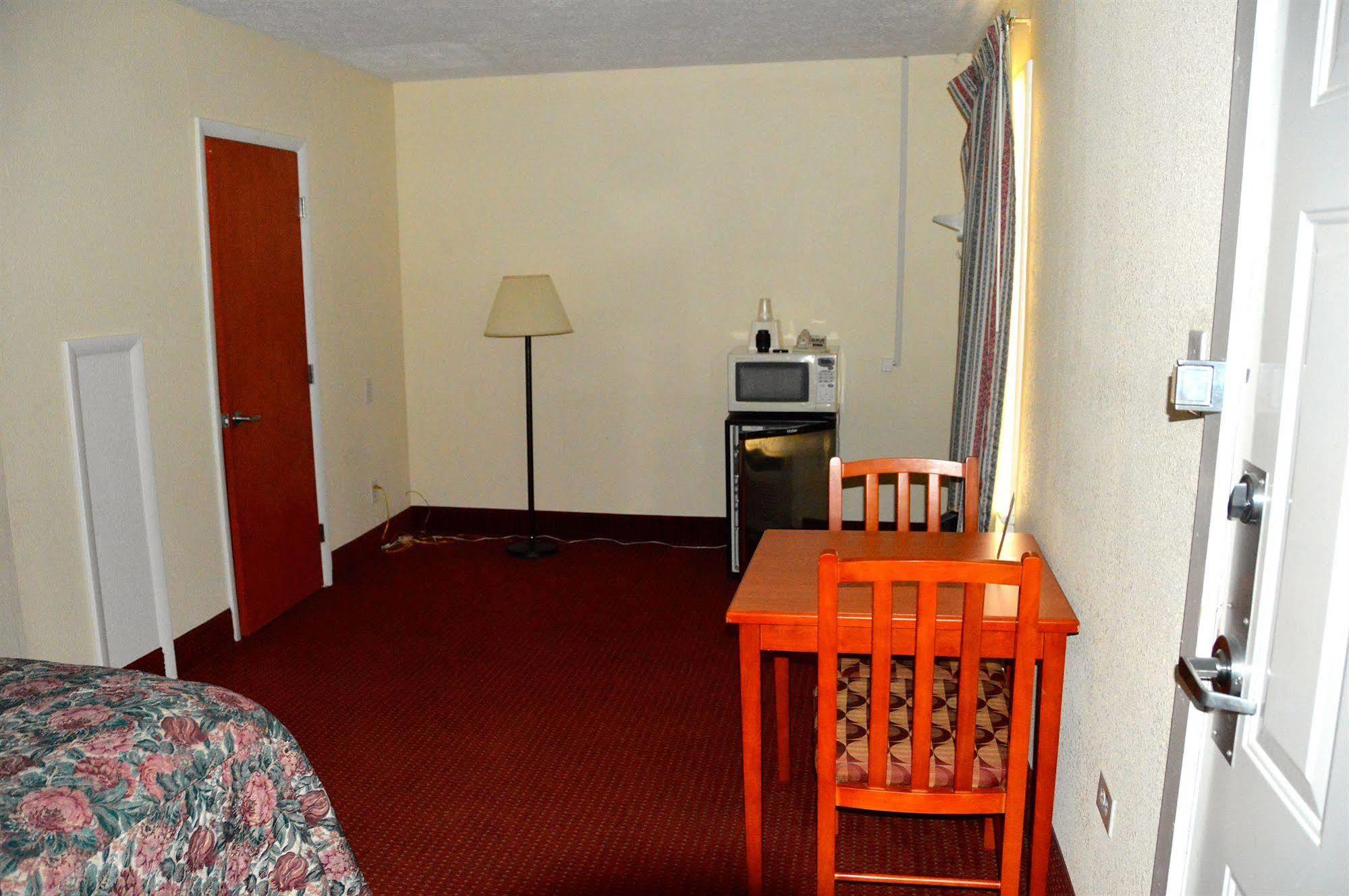 Crown Inn Motel Yorktown Exterior photo